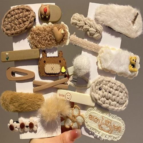 Earthy Tone Woolen Hair Clips
