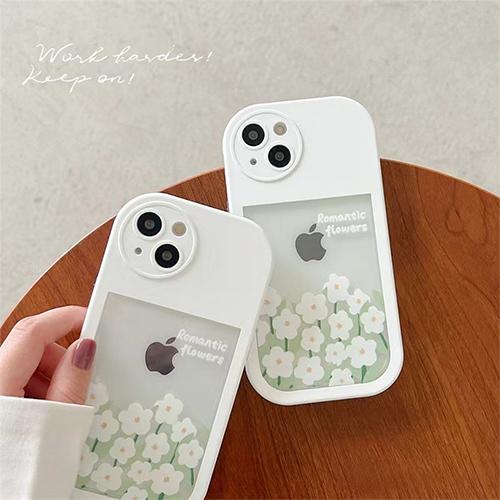 غطاء ايفون 13 بتصميم زهور بيضاء انيقة