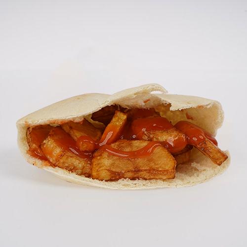 ساندويش بطاطا بالكاتشب