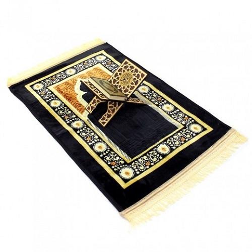 Prayer Mat 80x120cm with Quran Stand Model No.AMRO0106
