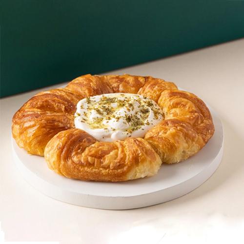 دانيش لبنة وزعتر