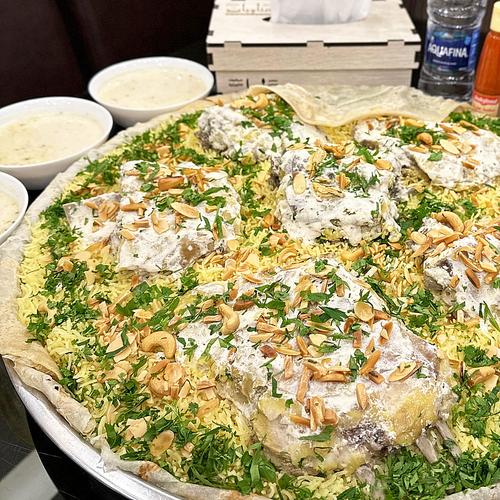 منسف لحم يكفي 5اشخاص