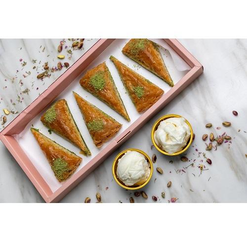 Baklava Hawoj with Ice Cream Box