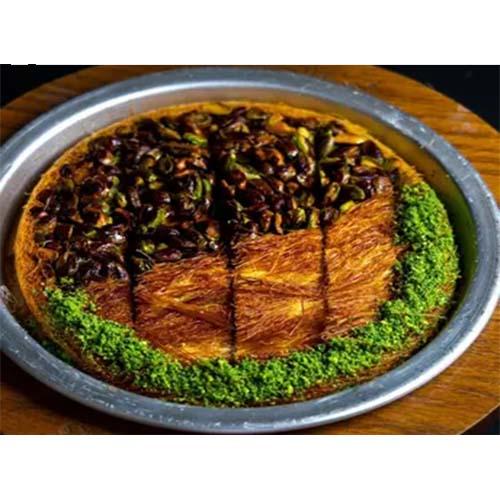 Kunafa Hasir with Pistachio Hab and Cheese