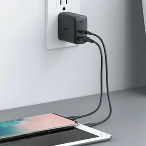 اوكي شاحن حائط سويفت سيريس PD Type C ومنفذ USB بقدره 32واط