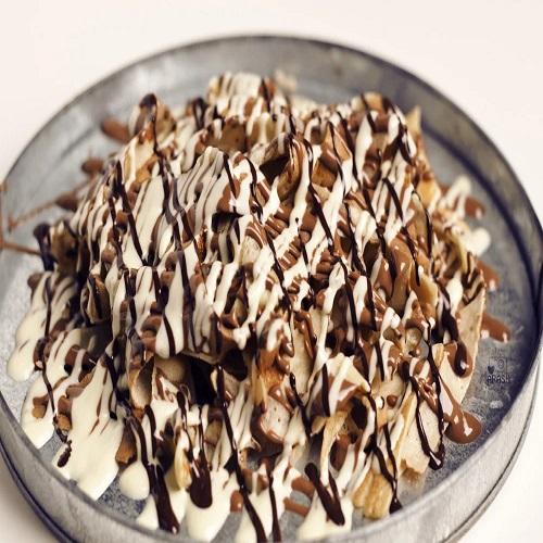 Fettuccine Crepe Pistachio with Nuts