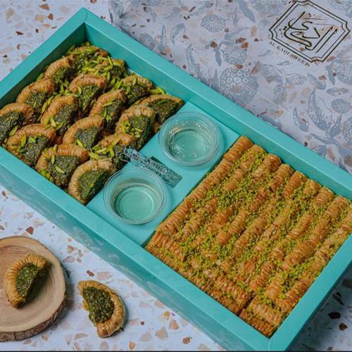بقلاوة وعش البلبل